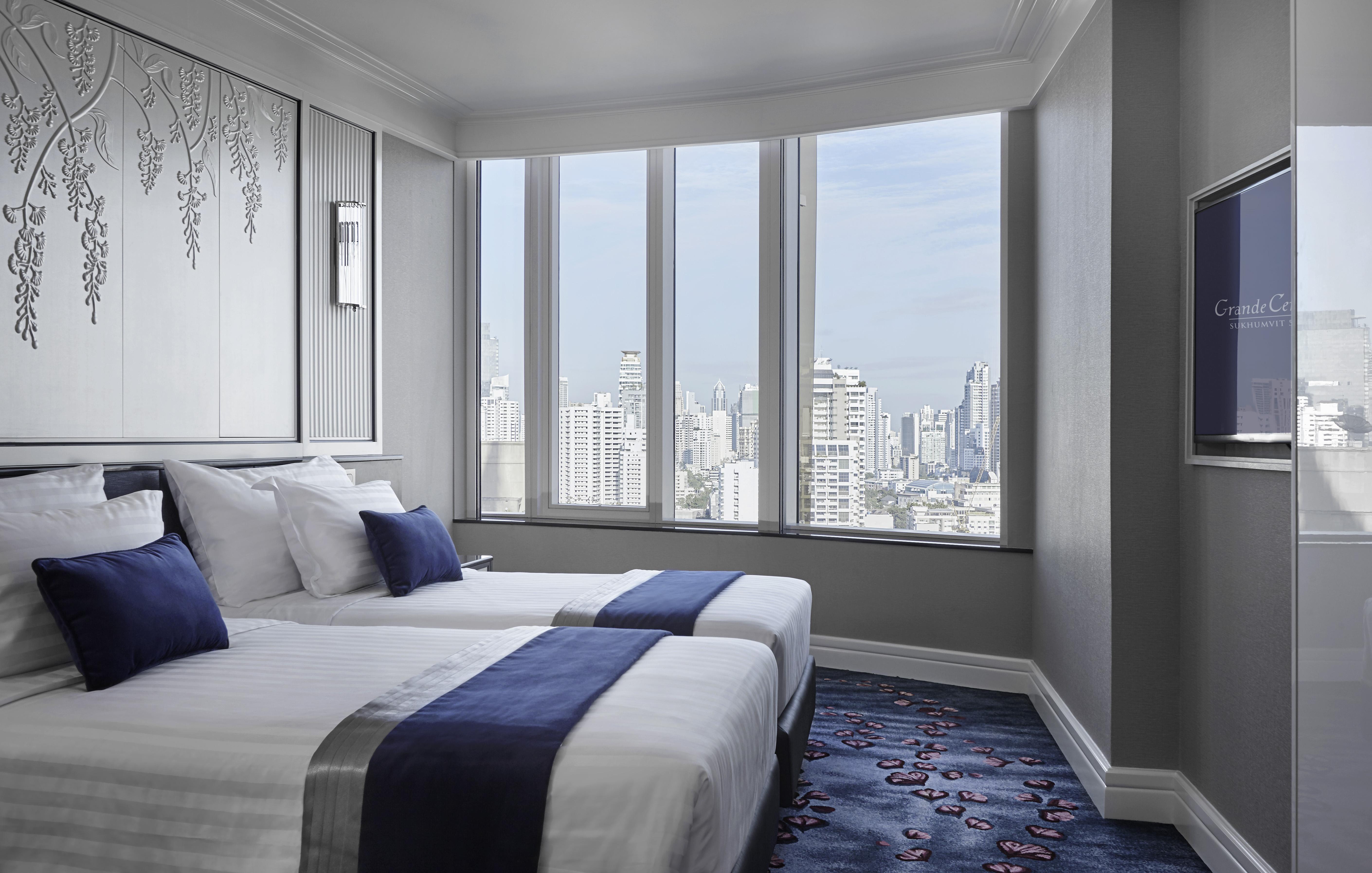 جراند سنتر بوينت سوكومفيت 55 ثونغ لو - SHA Plus بانكوك المظهر الخارجي الصورة Deluxe Room