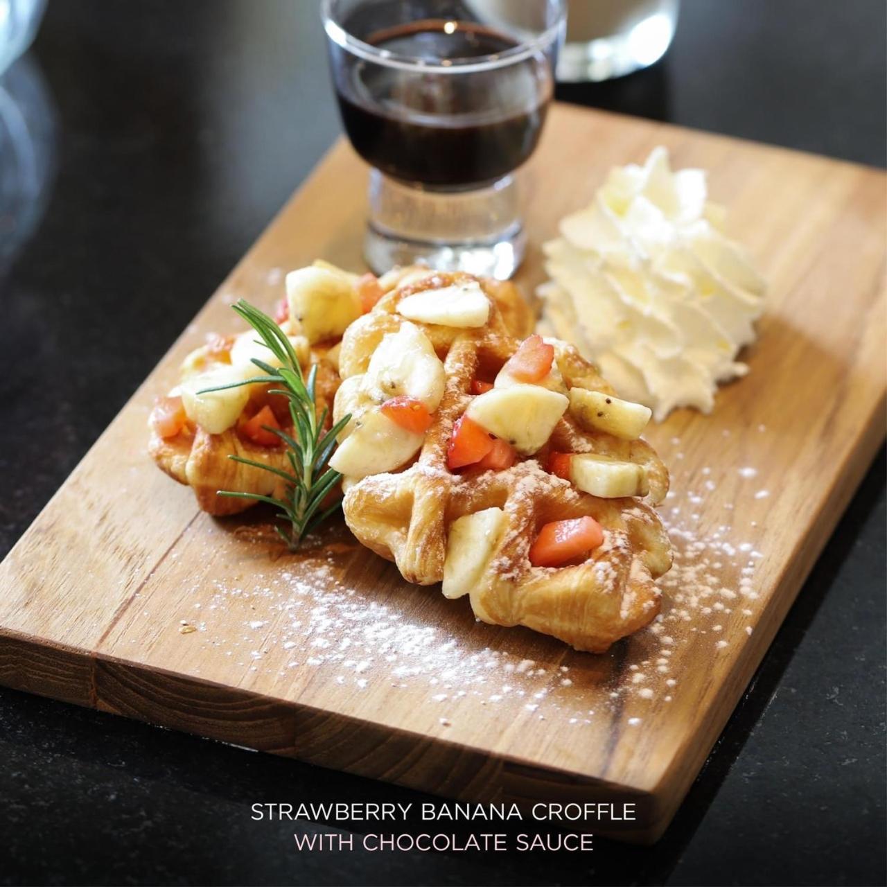 جراند سنتر بوينت سوكومفيت 55 ثونغ لو - SHA Plus بانكوك المظهر الخارجي الصورة Baked brie with apples and honey